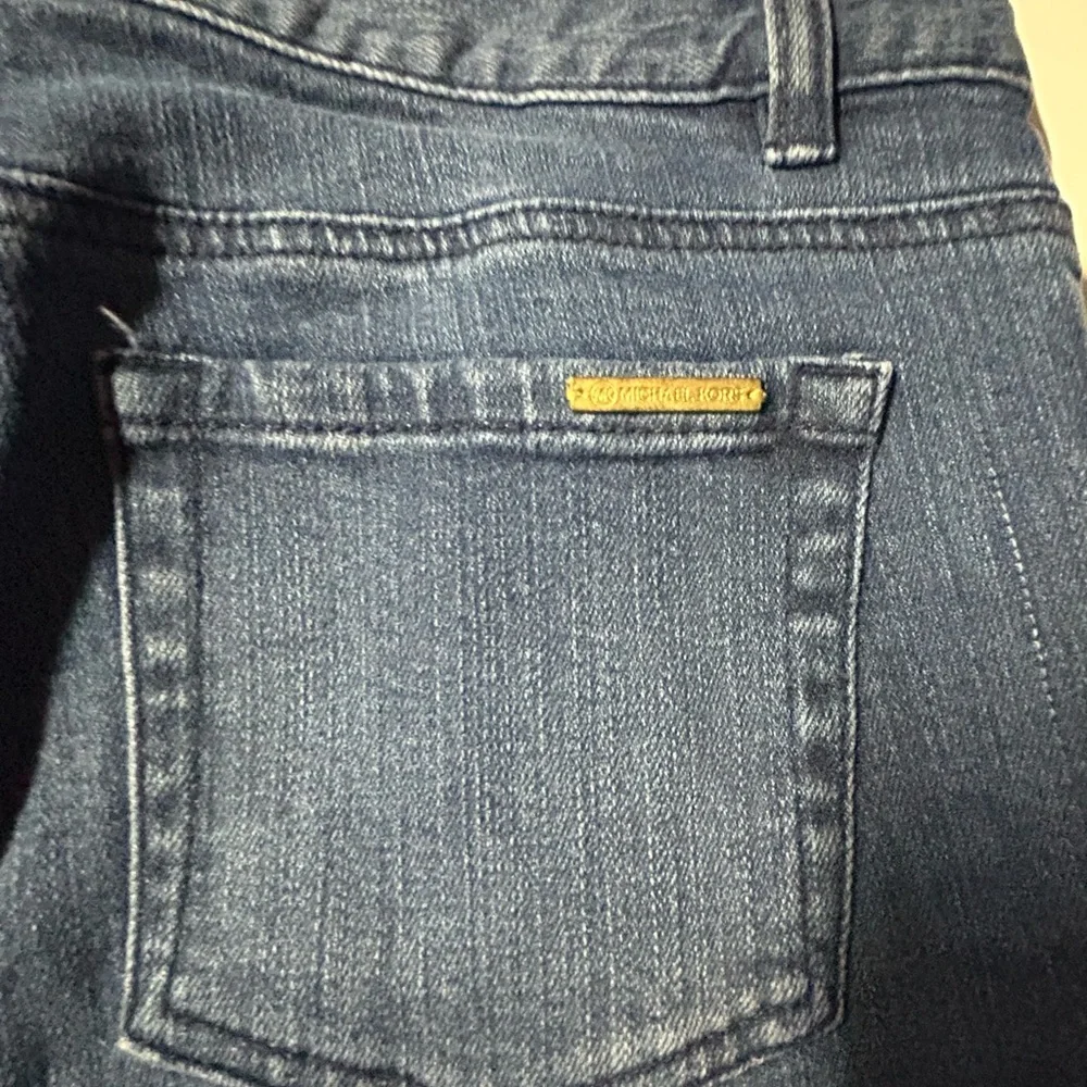 Michael Kors women’s size 4 straight leg jeans‎